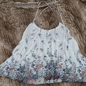Floral tank top: criss cross straps and key hole!